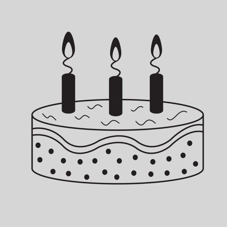 Cake icon vector | Free Icons & Vectors